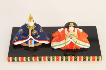 Hina-Puppen (traditionelle japanische Puppe) zur Feier des Wachstums von Mädchen