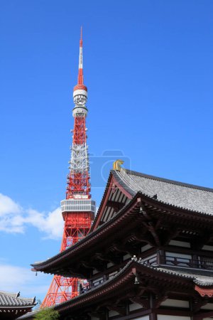 Foto de Torre roja de Tokio en Japón y templo - Imagen libre de derechos