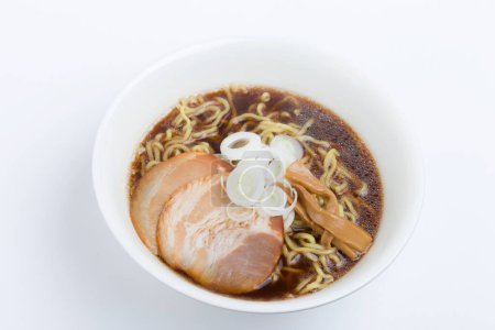 Téléchargez les photos : Savoureuses nouilles ramen japonaises au porc et Menma - en image libre de droit