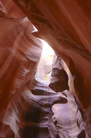 Foto de Dentro de Antelope Canyon en Arizona, Estados Unidos - Imagen libre de derechos
