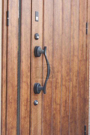 Téléchargez les photos : Vieille poignée de porte en bois - en image libre de droit