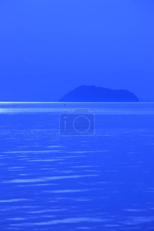 Téléchargez les photos : Chikubushima et le lac Biwa - en image libre de droit