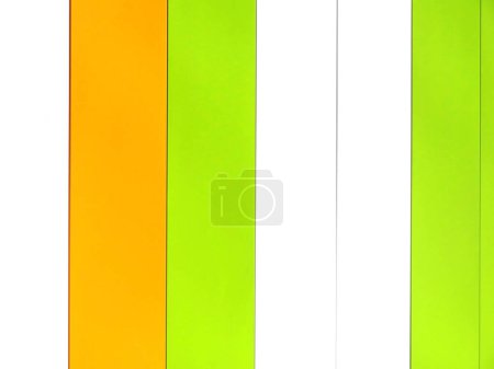Foto de Conjunto de banderas de colores con diferentes tonos de verde - Imagen libre de derechos