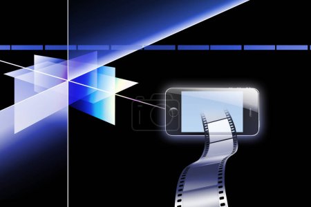 Téléchargez les photos : Smartphone numérique et bande de film sur fond noir - en image libre de droit