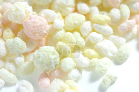 Japanese confectionery, Sweetened rice cakes for Dolls' Festival