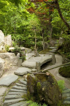 Téléchargez les photos : Japonais jardin dans kyoto japon - en image libre de droit