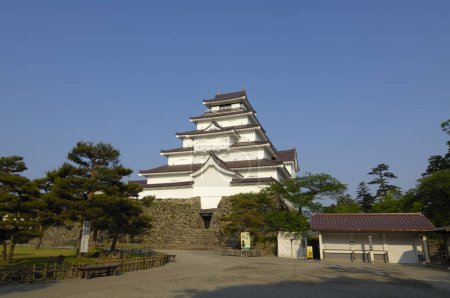 Téléchargez les photos : Lieu touristique célèbre "Parc du château de Tsuruga-jo" à Aizuwakamatsu de Fukushima - en image libre de droit