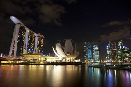 Téléchargez les photos : Modern city background view, Singapore architecture - en image libre de droit