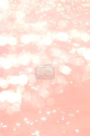 Téléchargez les photos : Abstrait fond rose et blanc paillettes. belle illustration brillante de vacances. lumières déconcentrées. - en image libre de droit