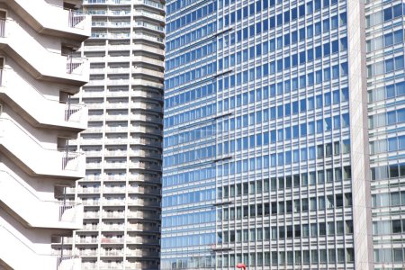 Foto de Rascacielos modernos en la ciudad de Tokio, Japón - Imagen libre de derechos