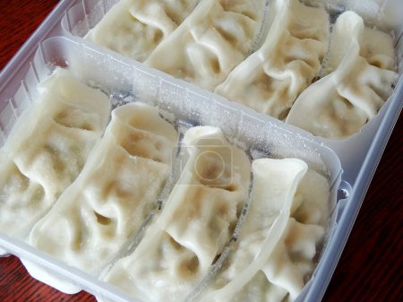 Foto de Sabrosos dumplings gyoza, comida china - Imagen libre de derechos