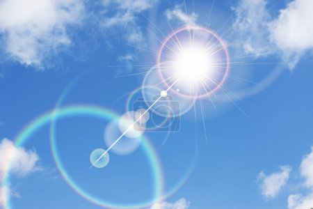Téléchargez les photos : Arc-en-ciel et soleil dans le ciel bleu - en image libre de droit