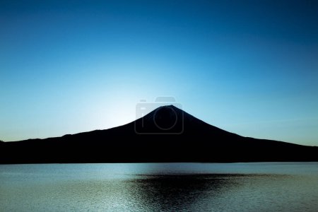 Photo for Beautiful sunset over Fuji mountain and lake in Japan - Royalty Free Image