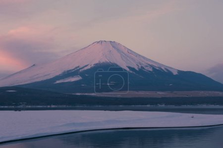 Foto de Montaña y lago Fuji en Japón - Imagen libre de derechos