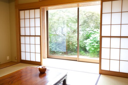 Foto de Japonés tradicional casa interior con tatami - Imagen libre de derechos