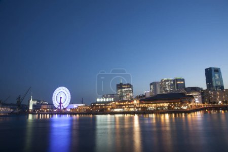 Téléchargez les photos : Vue du port de Kobe - Japon - en image libre de droit