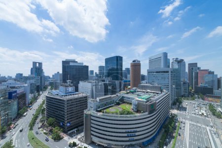 Téléchargez les photos : Vue aérienne de l'architecture de la ville d'Osaka, Japon - en image libre de droit