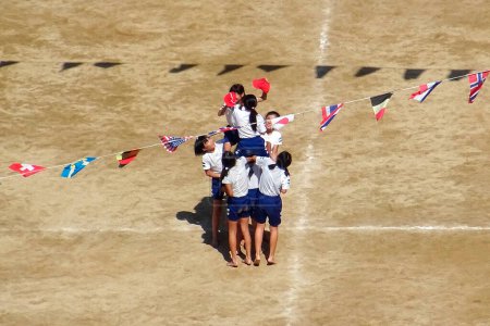 Téléchargez les photos : École primaire journée sportive au Japon - en image libre de droit