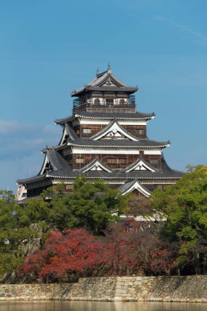 Téléchargez les photos : Plan pittoresque du magnifique temple japonais antique - en image libre de droit
