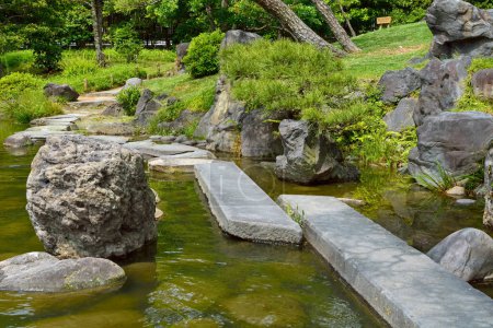 Jardín Kiyosumi - jardín tradicional japonés en Tokio, Japón