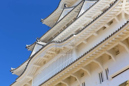 Foto de La torre principal del patrimonio mundial de la UNESCO: Castillo de Himeji, también llamado el castillo de garza blanca, Japón. - Imagen libre de derechos