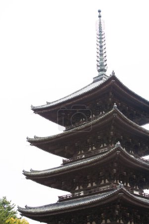 Téléchargez les photos : Temple ancien au Japon - en image libre de droit