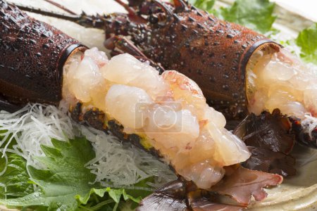 Foto de Plato de comida con langosta y otros mariscos - Imagen libre de derechos