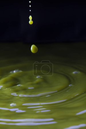 Téléchargez les photos : Macro shot de fond de thé matcha vert - en image libre de droit