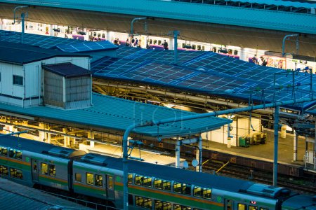 Téléchargez les photos : Gare de Tokyo. Japon - en image libre de droit