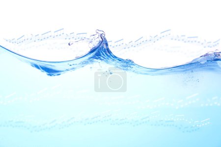 Téléchargez les photos : Éclaboussure d'eau sur blanc avec des notes musicales sur fond - en image libre de droit