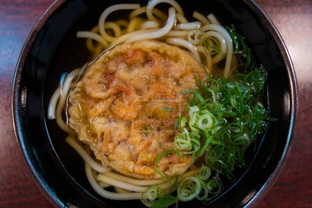 Téléchargez les photos : Cuisine photo de udon, nouilles aux crevettes. Alimentation asiatique - en image libre de droit