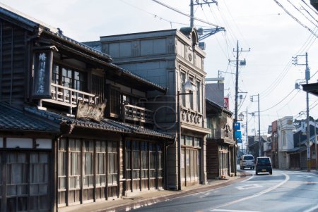 Téléchargez les photos : Architecture traditionnelle japonaise dans la vieille ville de Katori dans la préfecture de Chiba. - en image libre de droit