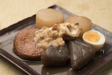 Téléchargez les photos : Cuisine japonaise traditionnelle, Kanazawa Oden - en image libre de droit
