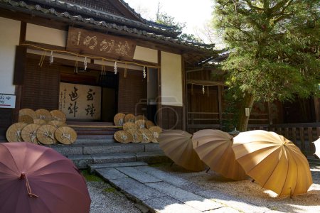 Téléchargez les photos : Himure Hachiman-gu, un sanctuaire shinto situé dans la ville d'Omihachiman, préfecture de Shiga, Japon - en image libre de droit