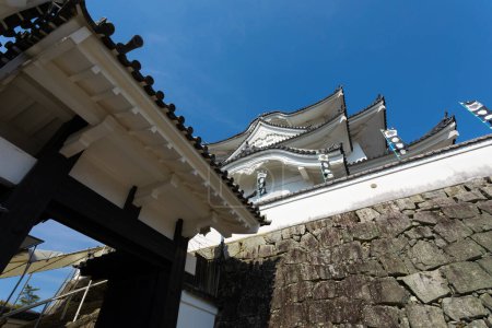 Téléchargez les photos : Vue sur le château d'Iga Ueno, également connu sous le nom de château d'Ueno (Ueno-j) est un château japonais situé dans la ville d'Iga, préfecture de Mie dans la région du Kansai au Japon - en image libre de droit