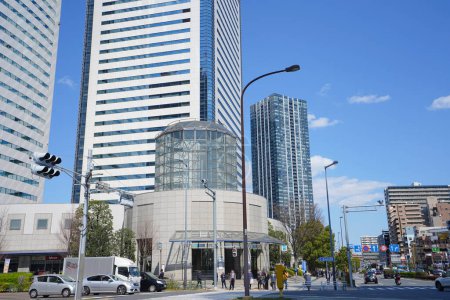 Téléchargez les photos : Vue sur les bâtiments modernes à Tokyo, Japon - en image libre de droit