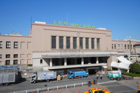 Estación de Ueno (Ueno-eki), la principal estación de tren en la sala Tait de Tokio, Japón