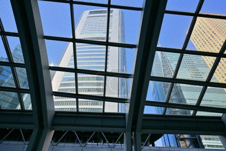Shiodome Sumitomo Station Building with panoramic roof, Tokyo, Japan 