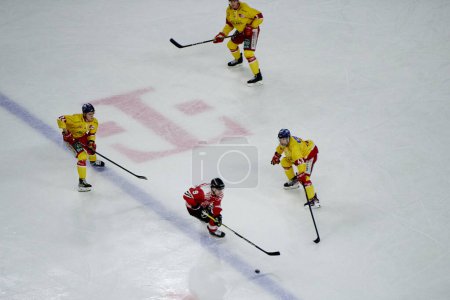 Photo for COLOGNE, GERMANY - JANUARY 2, 2023: Hockey match DEL Koelner Haie - Dusseldorfer EG - Royalty Free Image