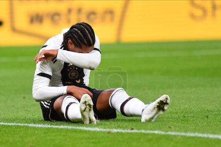 Téléchargez les photos : MAINZ, ALLEMAGNE - 25.03.23 : Serge Gnabry. Le match de football entre l'Allemagne et le Pérou à MEWA Arena - en image libre de droit
