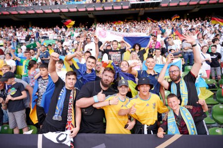 Foto de BREMEN, ALEMANIA - 12 de junio de 2023: El amistoso partido de fútbol Alemania-Ucrania en el Weser Stadium - Imagen libre de derechos