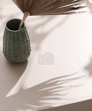 Téléchargez les photos : Espace vide sur table beige, feuille de palmier séchée en vert antique motif carré en relief vase à la lumière du soleil, ombre de feuille sur le comptoir pour les cosmétiques de luxe, soins de la peau, fond de produit de traitement de beauté 3D - en image libre de droit