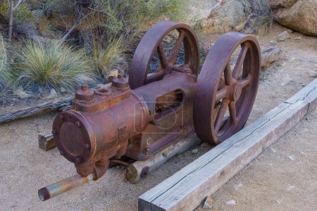 Photo for Joshua Tree, California - March 9, 2024: Old antique Chicago Pneumatic Tool Company antique piston air compressor at Desert Queen Mine in Joshua Tree National Park - Royalty Free Image