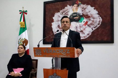 Photo for August 16, 2023, Mexico City, Mexico: The Governor of the State of Veracruz, Cuitlahuac Garcia Jimenez and the President Magistrate of the Judiciary of the State of Veracruz, Lisbeth Jimenez Aguirre during a press conference at the House of the Repre - Royalty Free Image