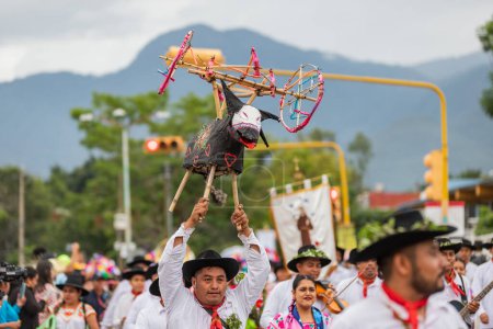 Téléchargez les photos : 22 juillet 2023, Oaxaca de Juarez, Mexique : Danseurs et musiciens de 30 délégations participent à la "Défilé des délégations" dans le cadre des festivités de Guelaguetza 2023 - en image libre de droit