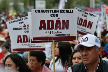 Foto de 26 de agosto de 2023 Toluca, México: Adan Augusto Hernández, aspirante a coordinador de la Defensa de la Cuarta Transformación, durante su gira nacional de asambleas informativas - Imagen libre de derechos