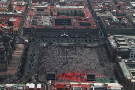 Foto de 16 de septiembre de 2023 en Ciudad de México, México, Desfile aéreo militar con motivo del desfile cívico-militar, conmemorando el 213 aniversario de la independencia de México - Imagen libre de derechos