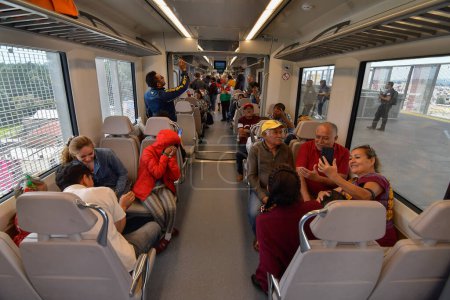 Foto de Toluca, México - 15 de septiembre de 2023: Aspectos de la Inauguración de la Primera Etapa del Tren Interurbano México-Toluca, que se extenderá desde Zinacantepec hasta Estaciones de Lerma - Imagen libre de derechos