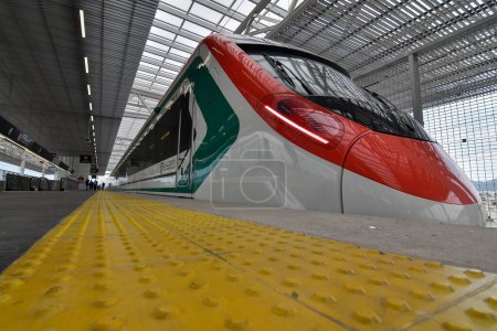 Téléchargez les photos : Toluca, Mexique - 15 septembre 2023 : Aspects de l'inauguration de la première étape du train interurbain Mexique-Toluca, qui reliera Zinacantepec aux gares de Lerma - en image libre de droit