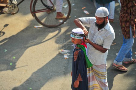 Photo for October 20, 2023, Sylhet, Bangladesh: Bangladesh National Imam Somiti Sylhet Metropolitan todays bring out rallies, processions and protest marches after Zuma Prayers in the court point area voicing opposition to the violence against Palestinians - Royalty Free Image